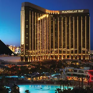**** Resort Mandalay Bay Estados Unidos da América