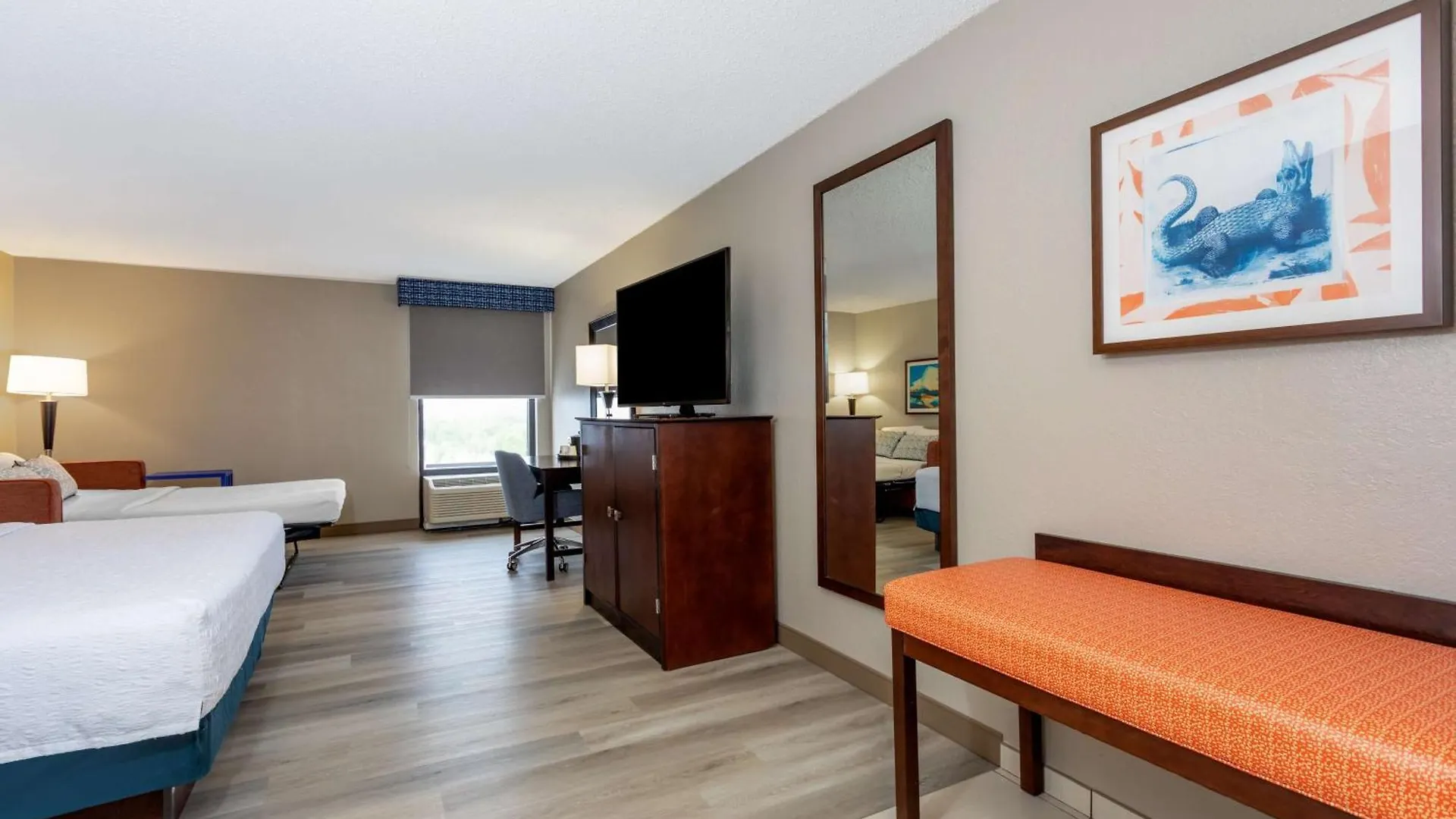 Hotel Hampton Inn Orlando-International Airport